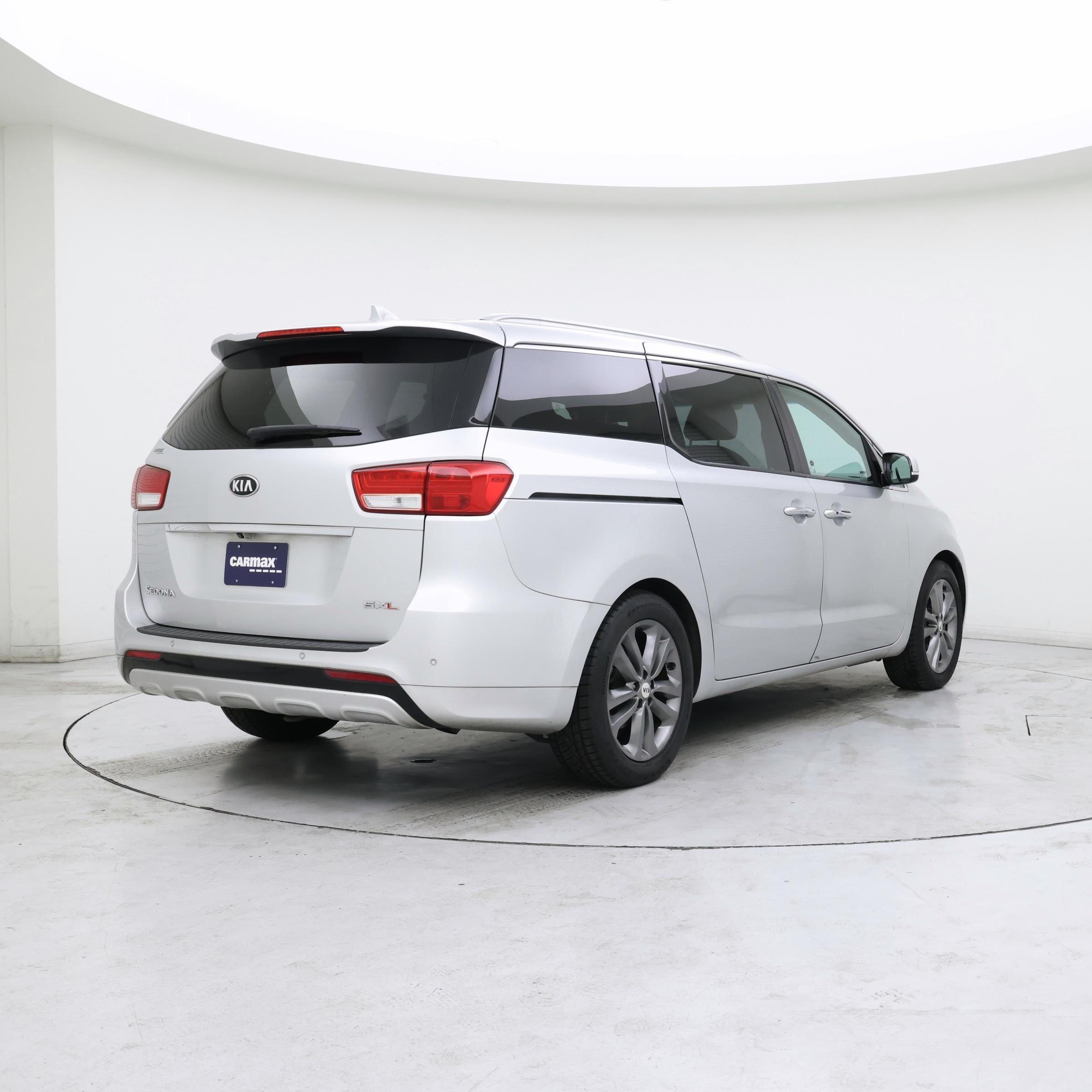 Thumbnail: 2016 Kia Sedona - 8