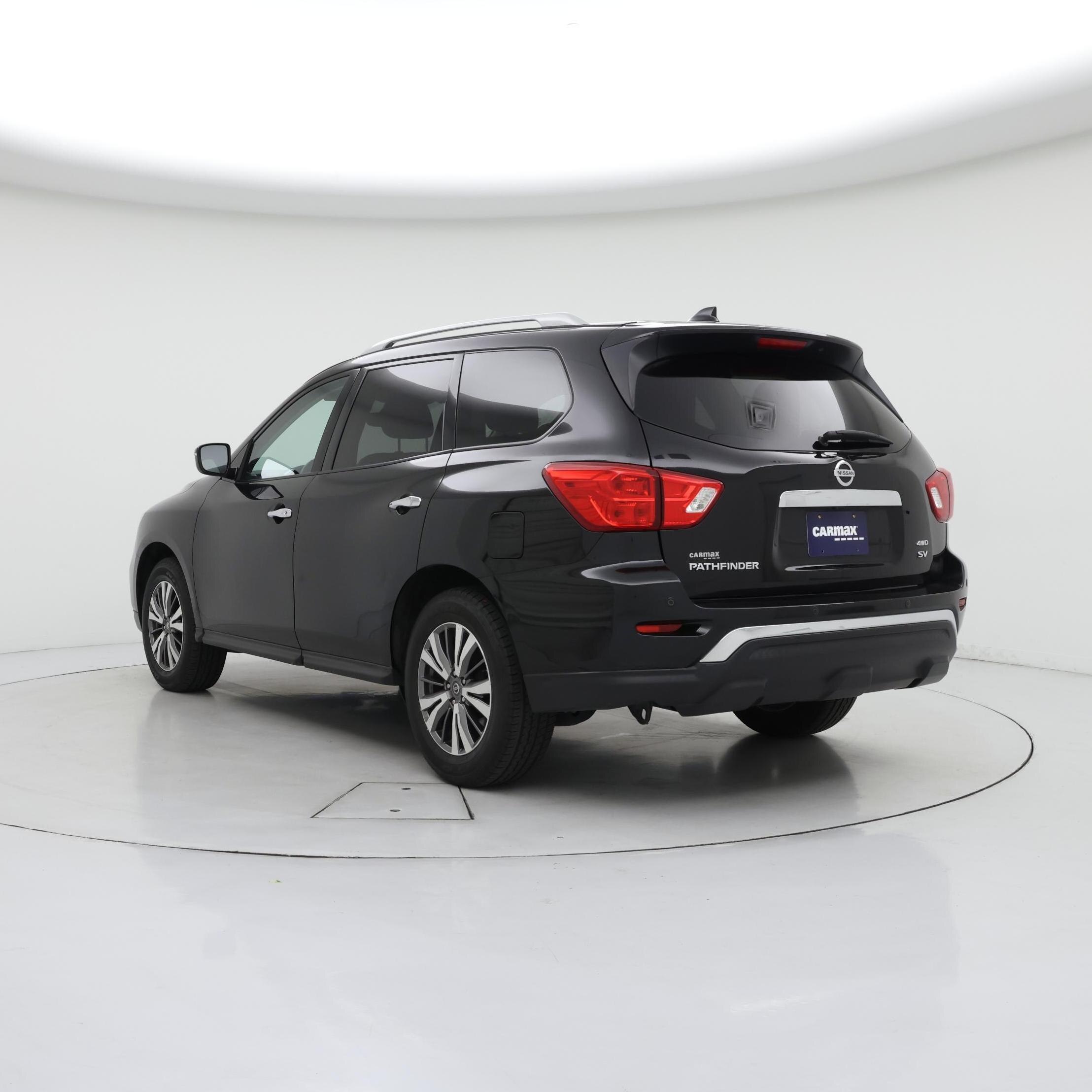 Thumbnail: 2019 Nissan Pathfinder - 2