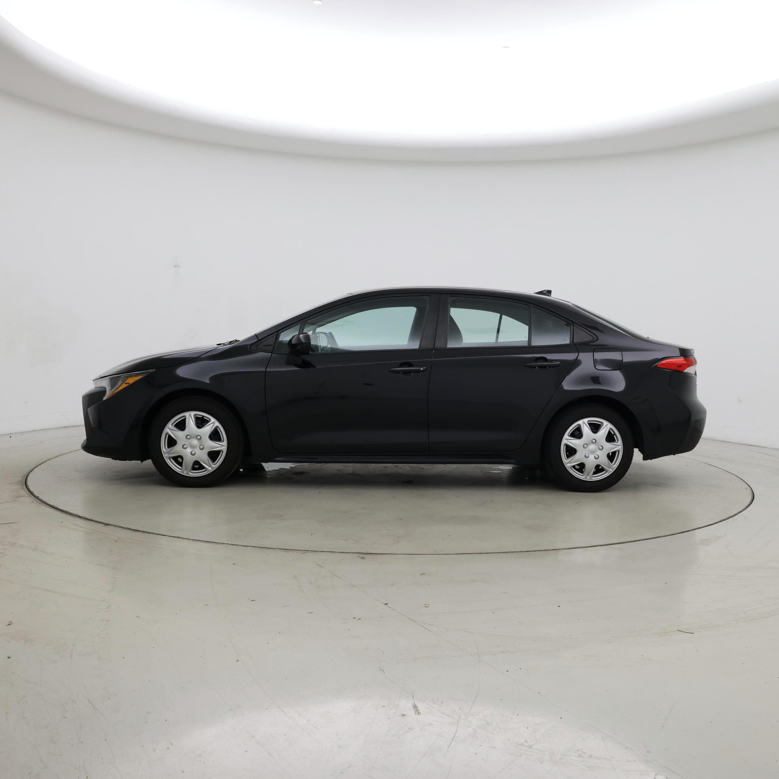 Thumbnail: 2020 Toyota Corolla - 3