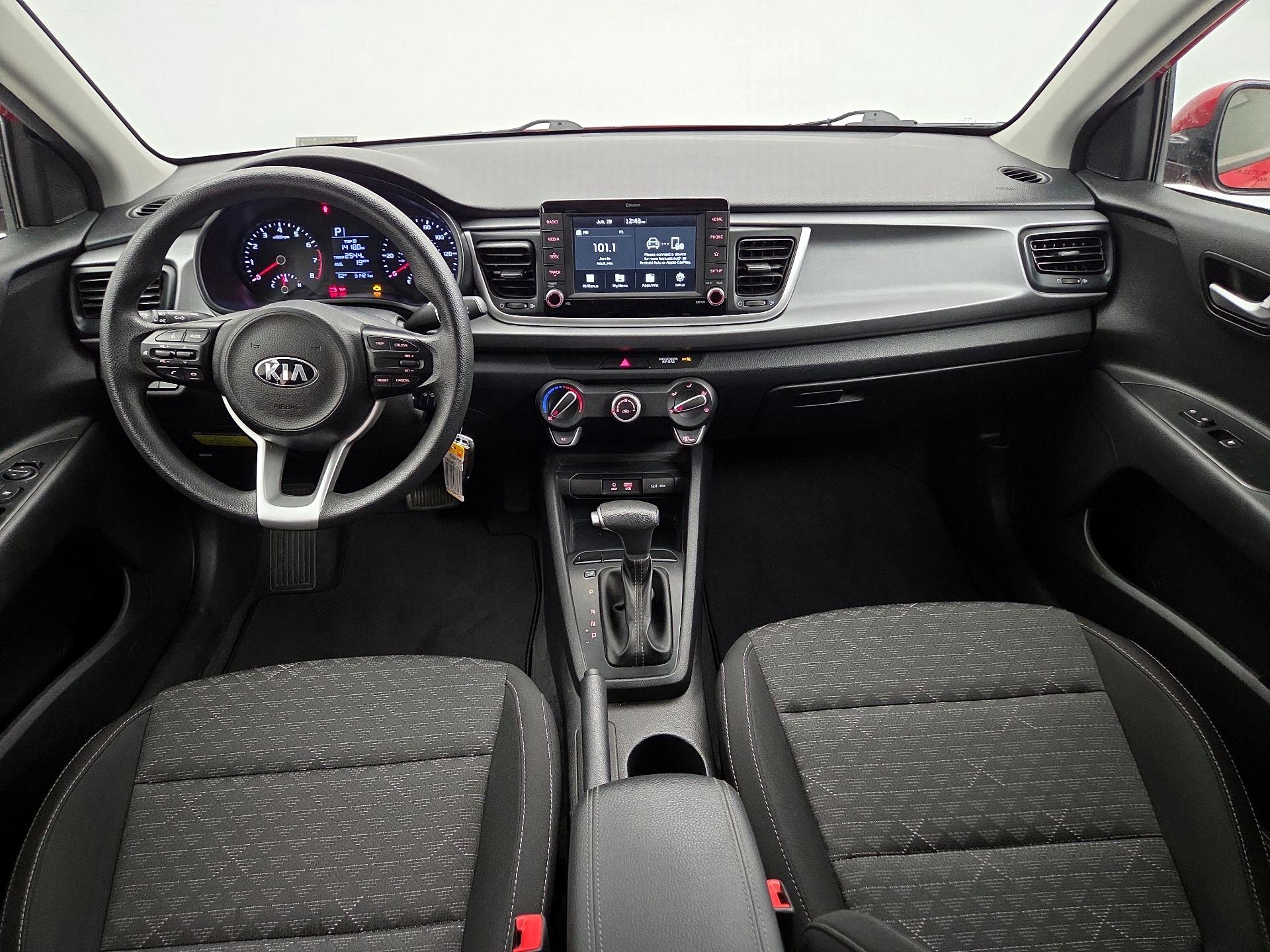 Thumbnail: 2020 Kia Rio - 9