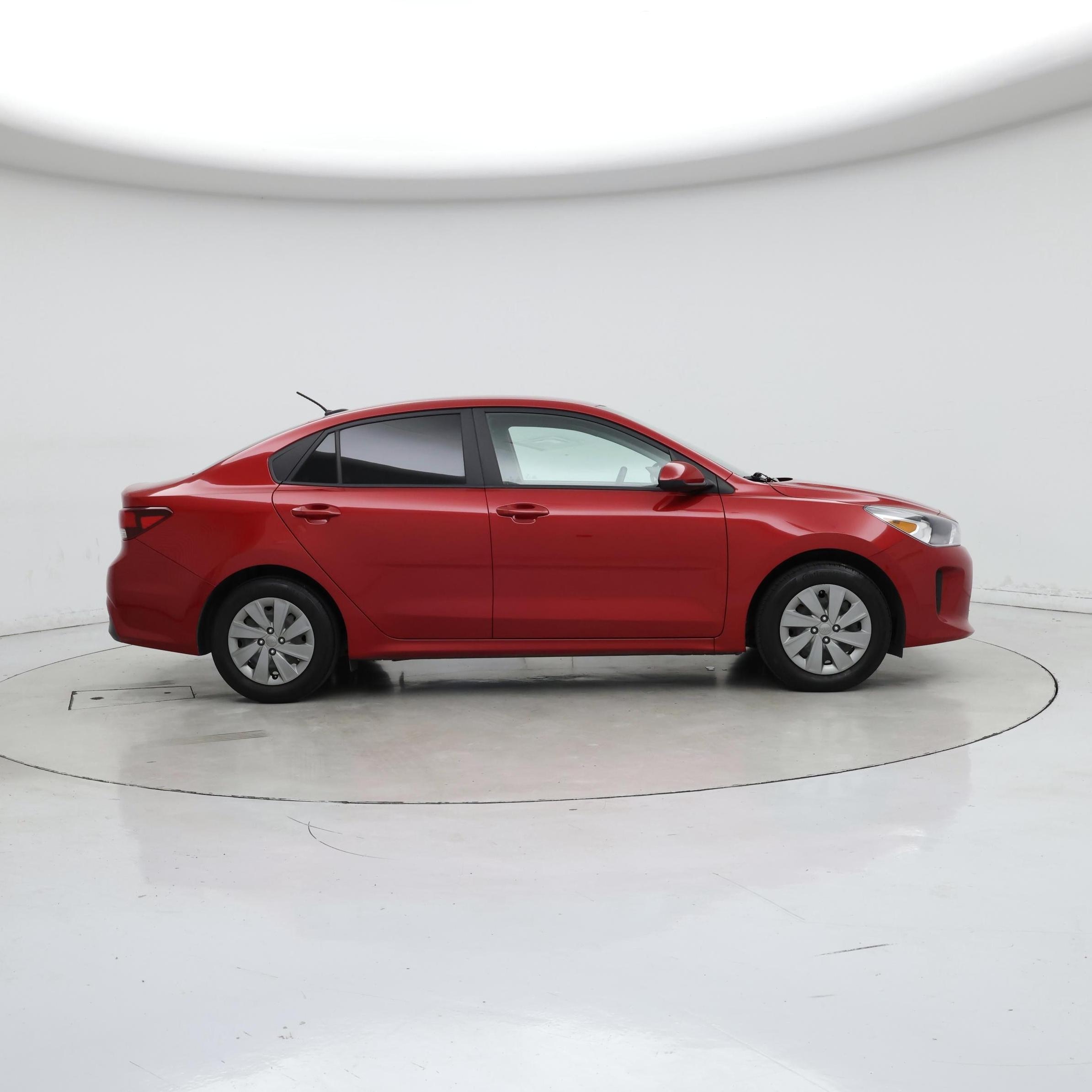 Thumbnail: 2020 Kia Rio - 7