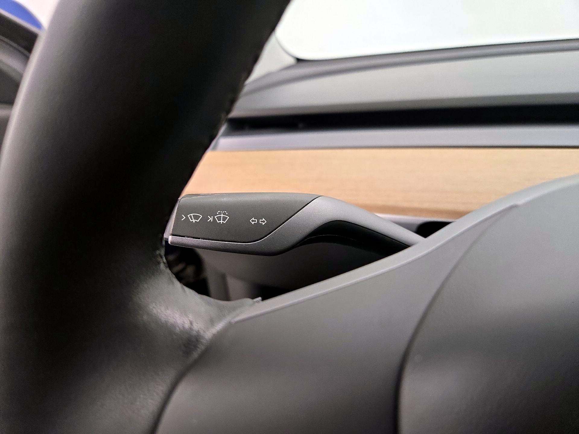 Thumbnail: 2020 Tesla Model 3 - 13