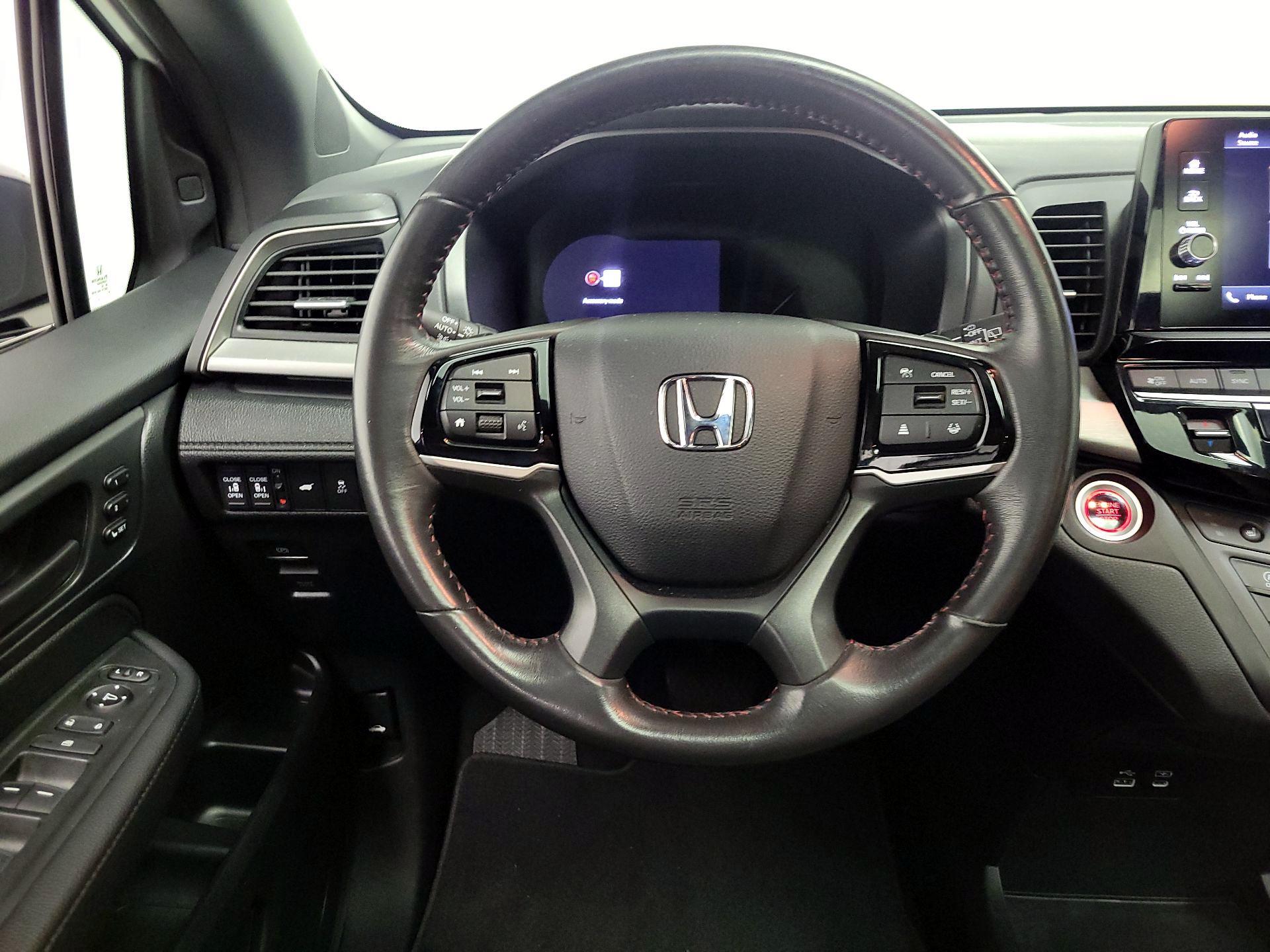 Thumbnail: 2025 Honda Odyssey - 10
