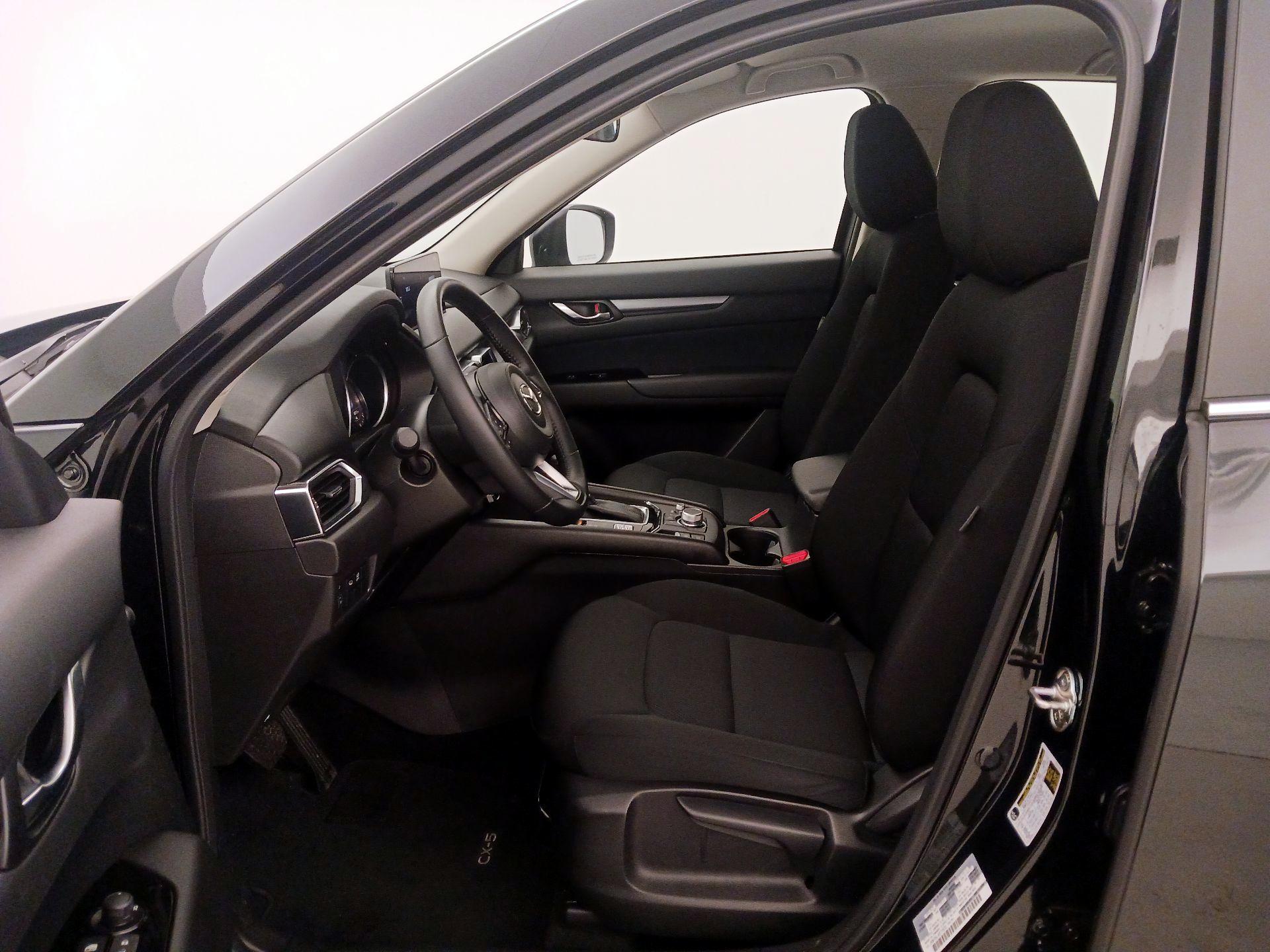 Thumbnail: 2025 Mazda CX-5 - 11
