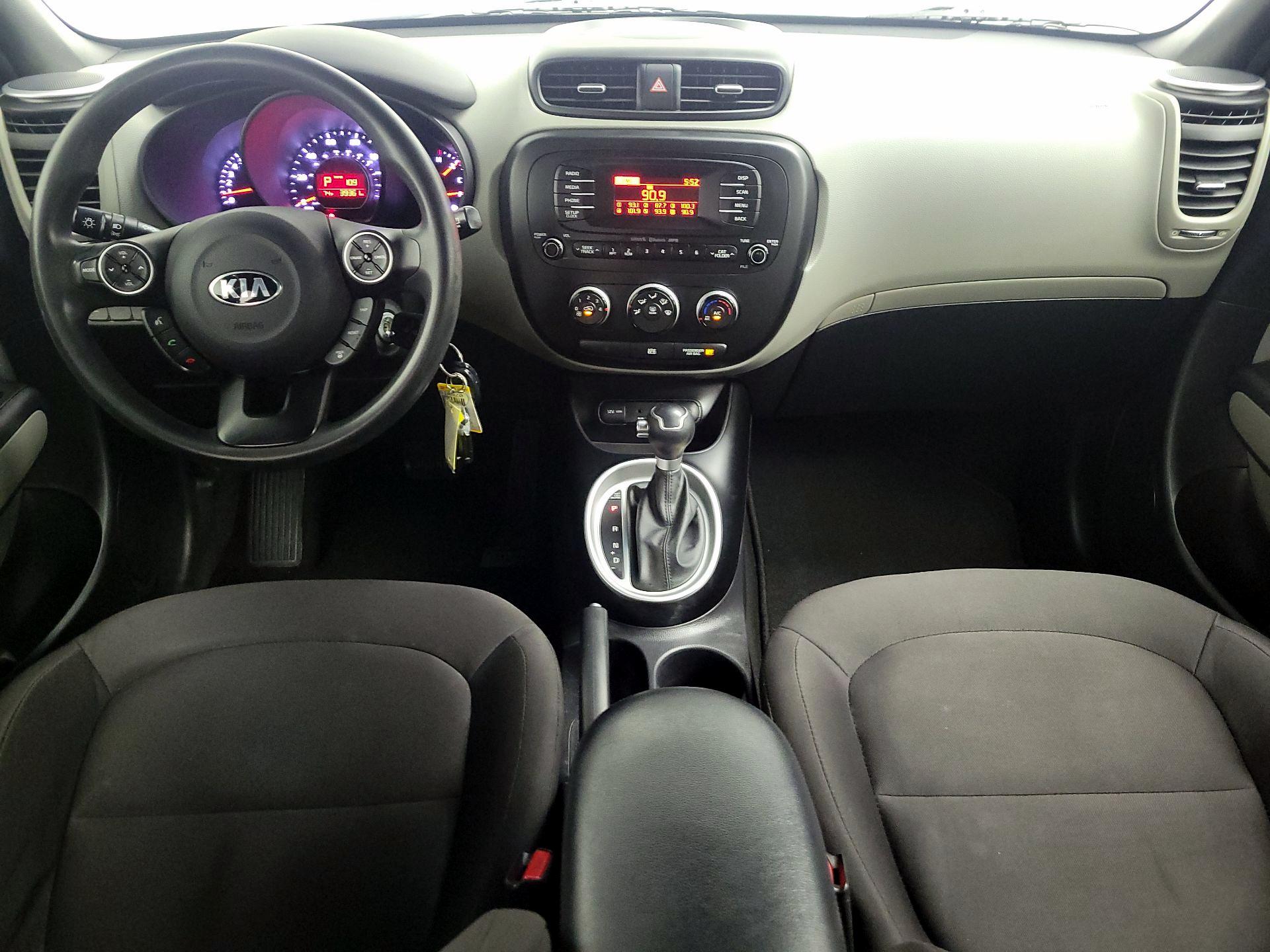 Thumbnail: 2015 Kia Soul - 9