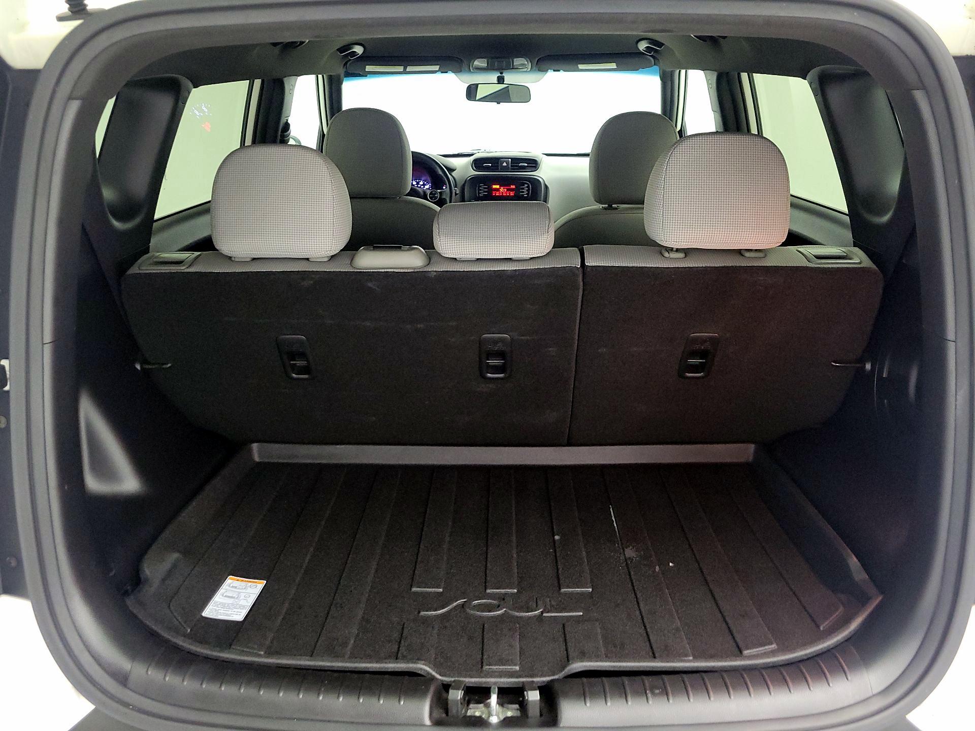 Thumbnail: 2015 Kia Soul - 16