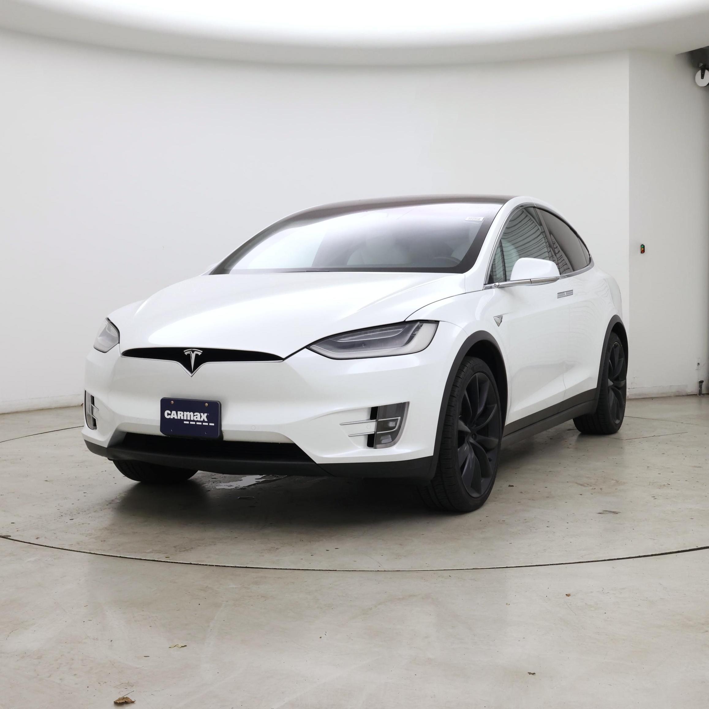 Thumbnail: 2020 Tesla Model X - 4