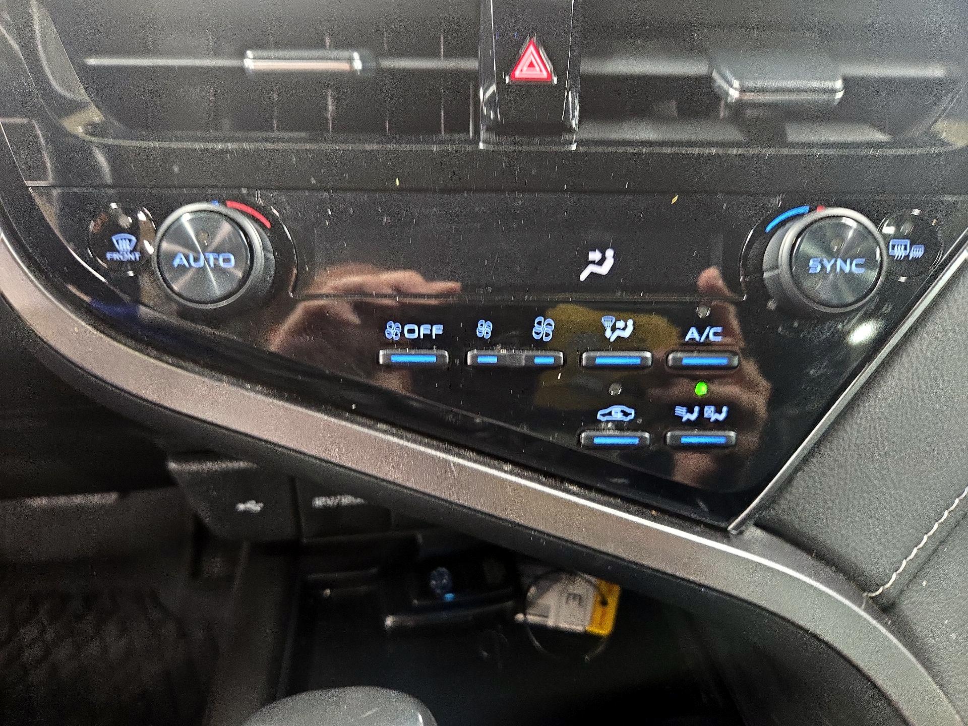Thumbnail: 2023 Toyota Camry - 16