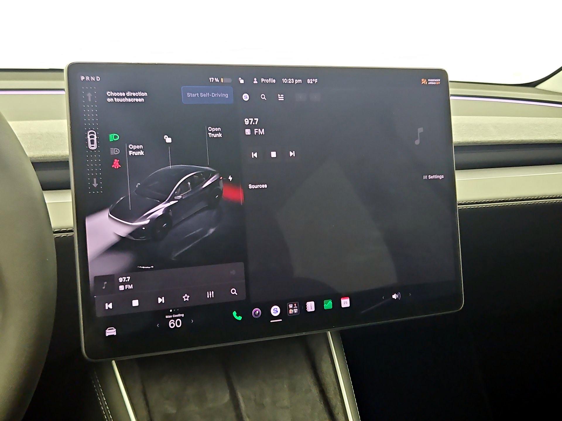 Thumbnail: 2026 Tesla Model Y - 15