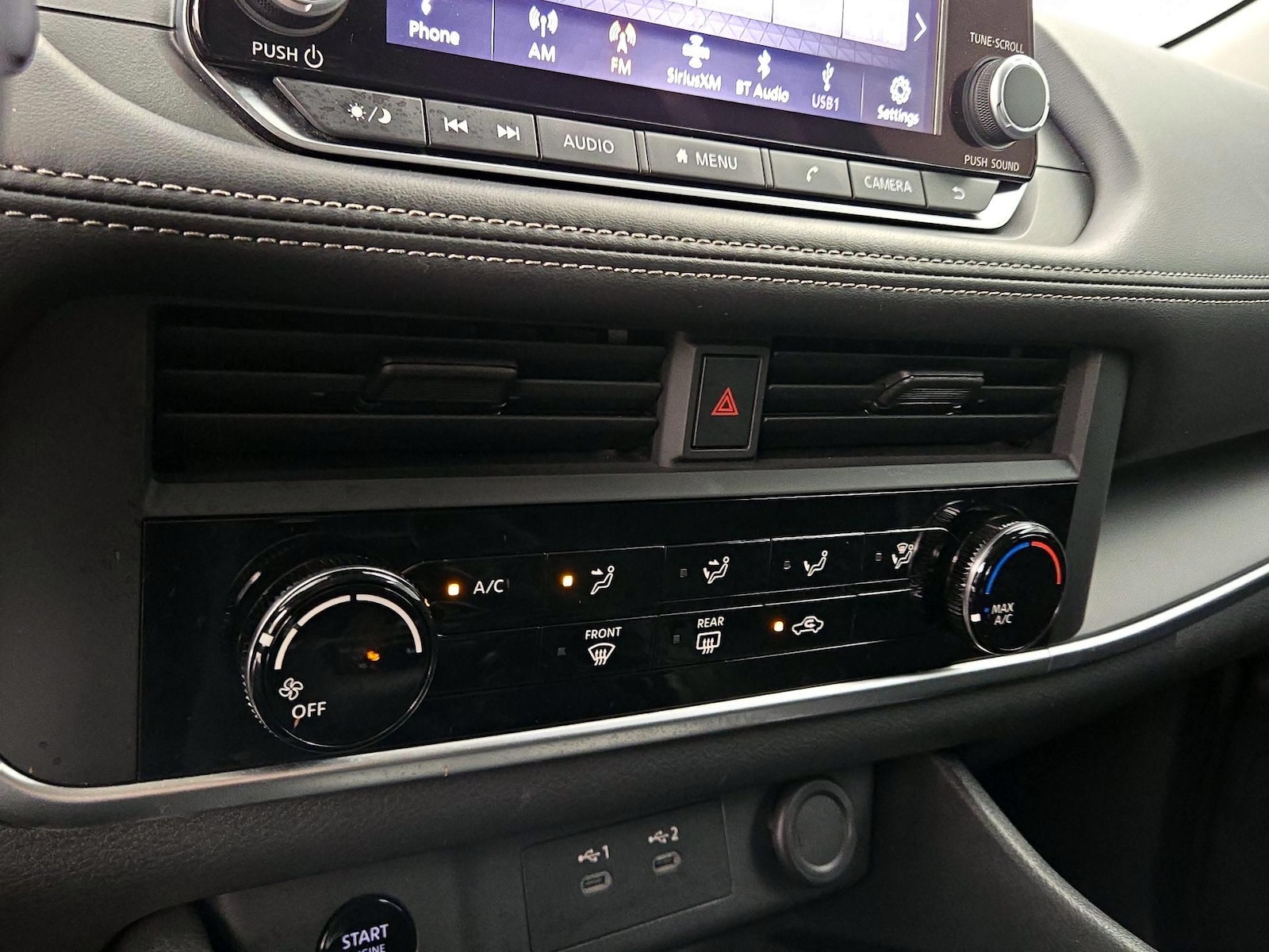 2025 Nissan Rogue S - Photo 17