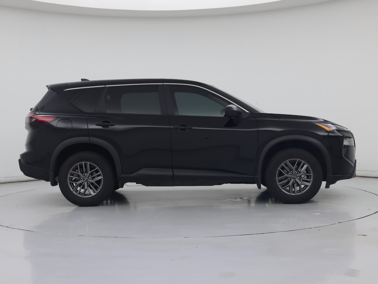 2025 Nissan Rogue S - Photo 8
