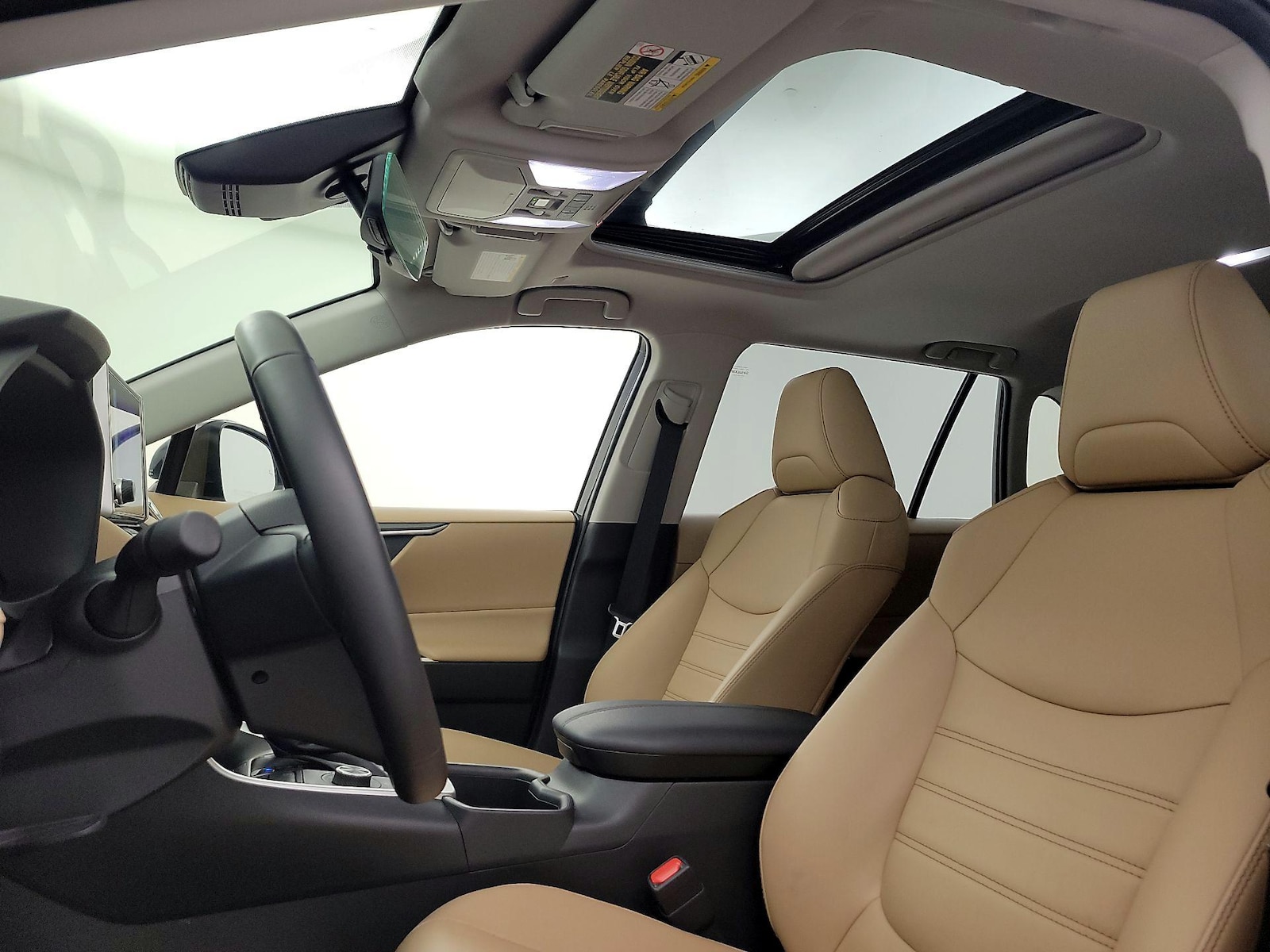 2025 Toyota RAV4 XLE Premium - Photo 20