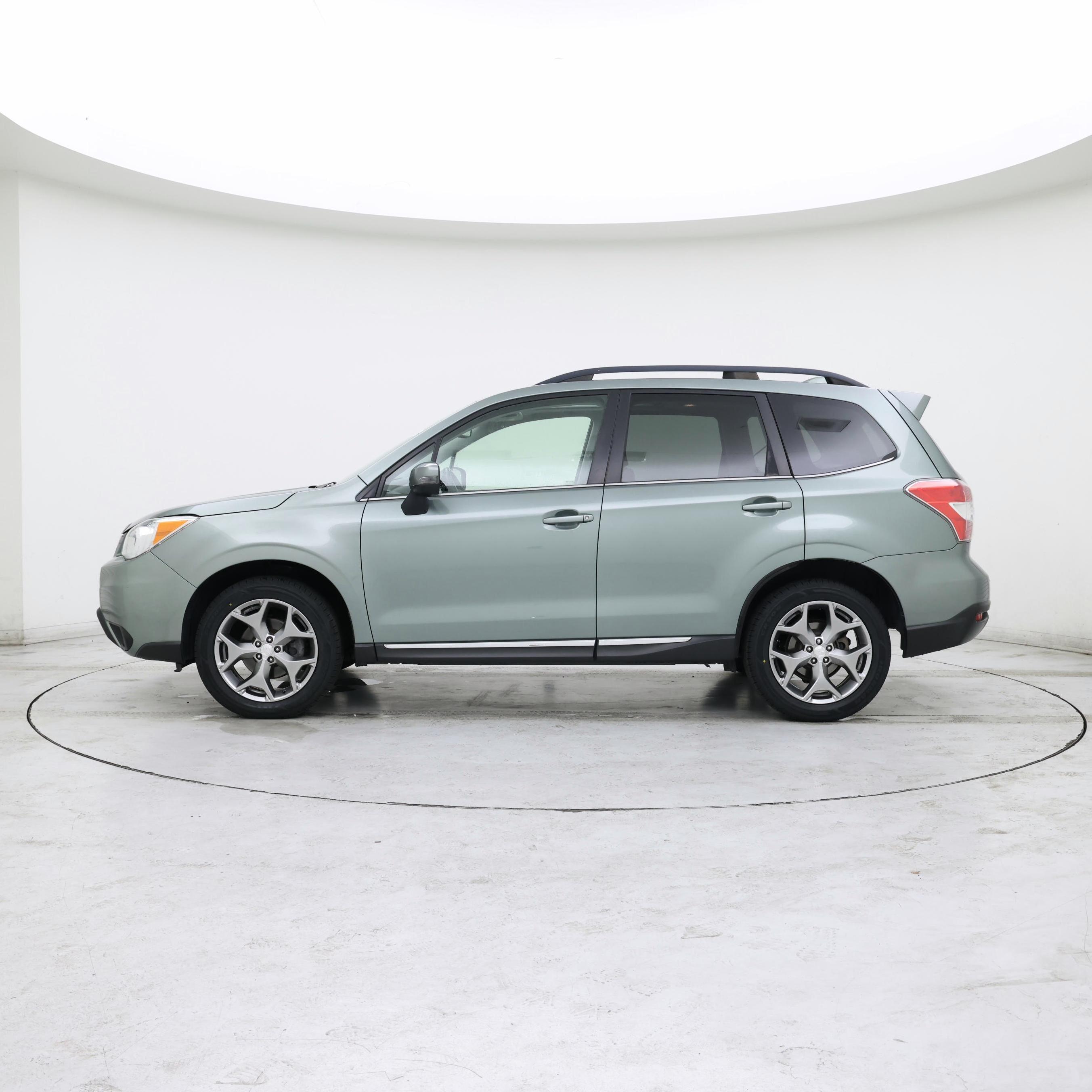 Thumbnail: 2016 Subaru Forester - 3