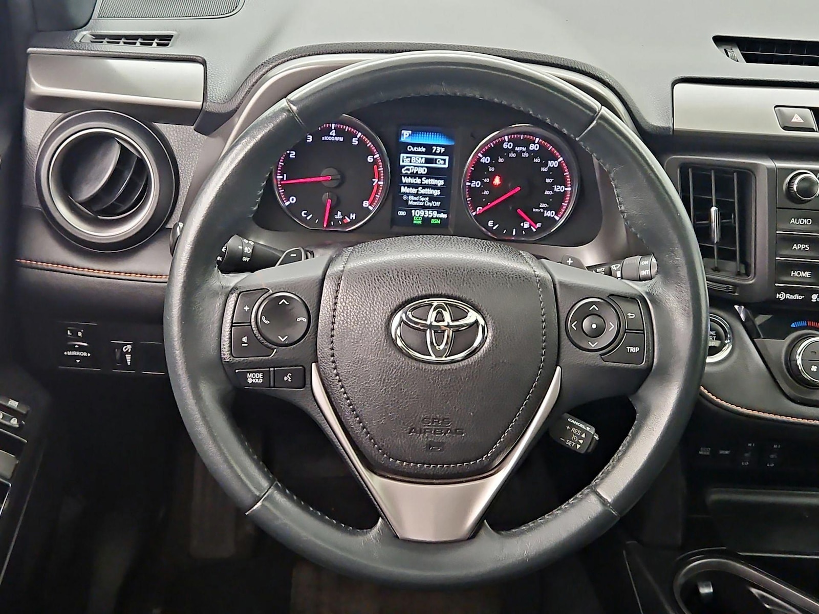 2016 Toyota RAV4 SE - Photo 11