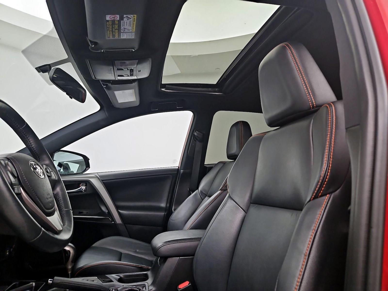 2016 Toyota RAV4 SE - Photo 20