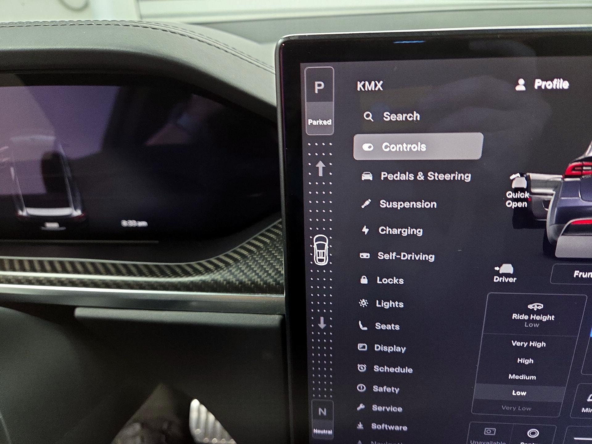 Thumbnail: 2022 Tesla Model X - 17
