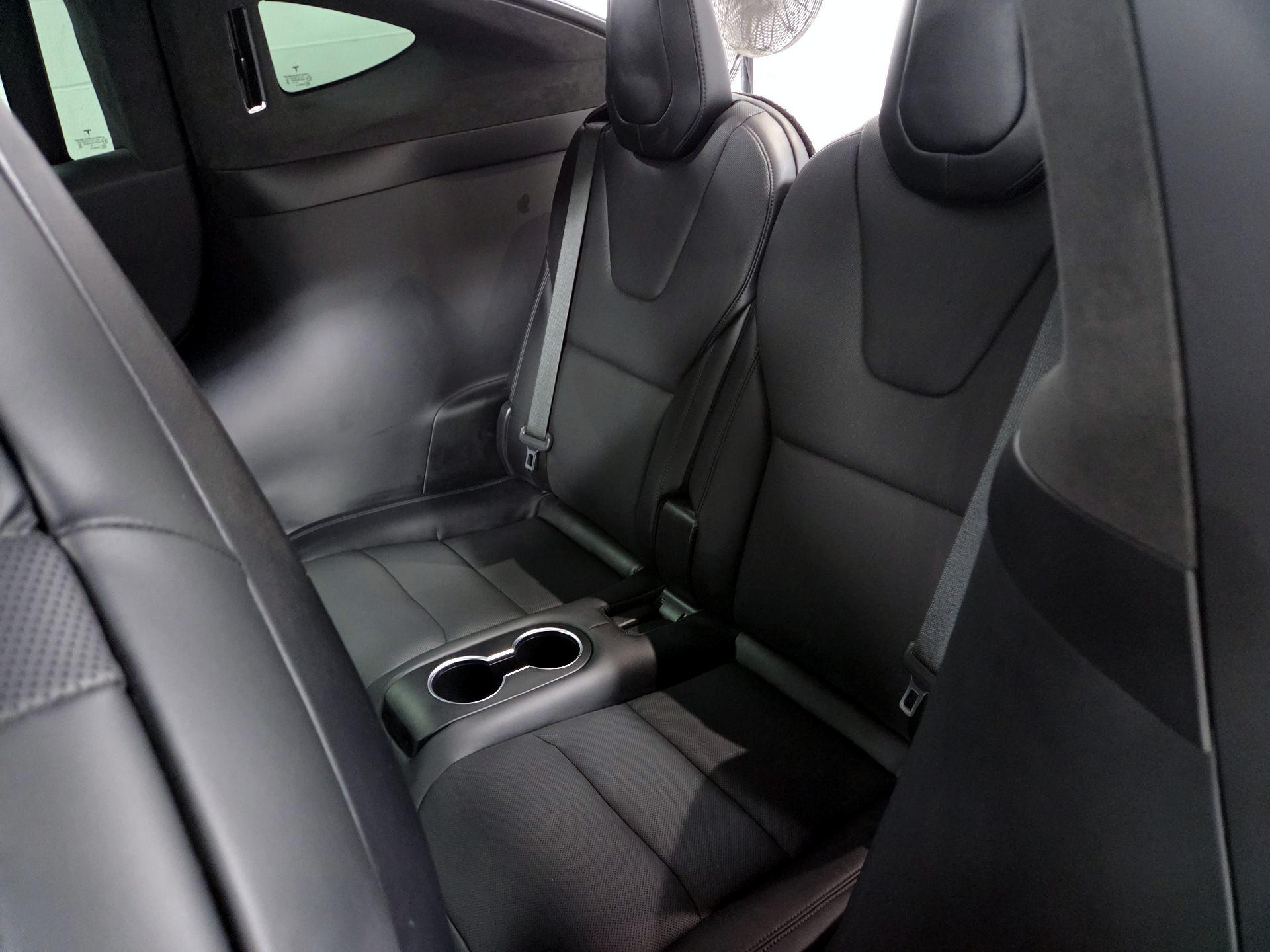 Thumbnail: 2022 Tesla Model X - 20