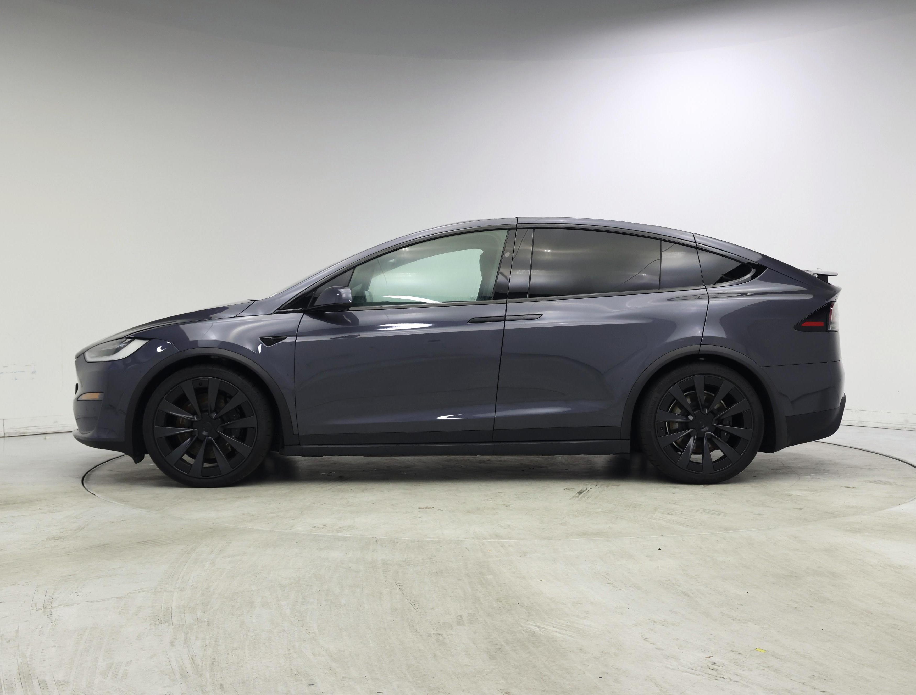 Thumbnail: 2022 Tesla Model X - 3