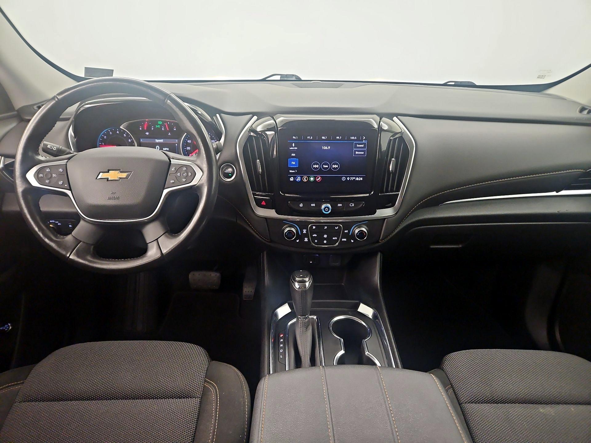Thumbnail: 2020 Chevrolet Traverse - 9