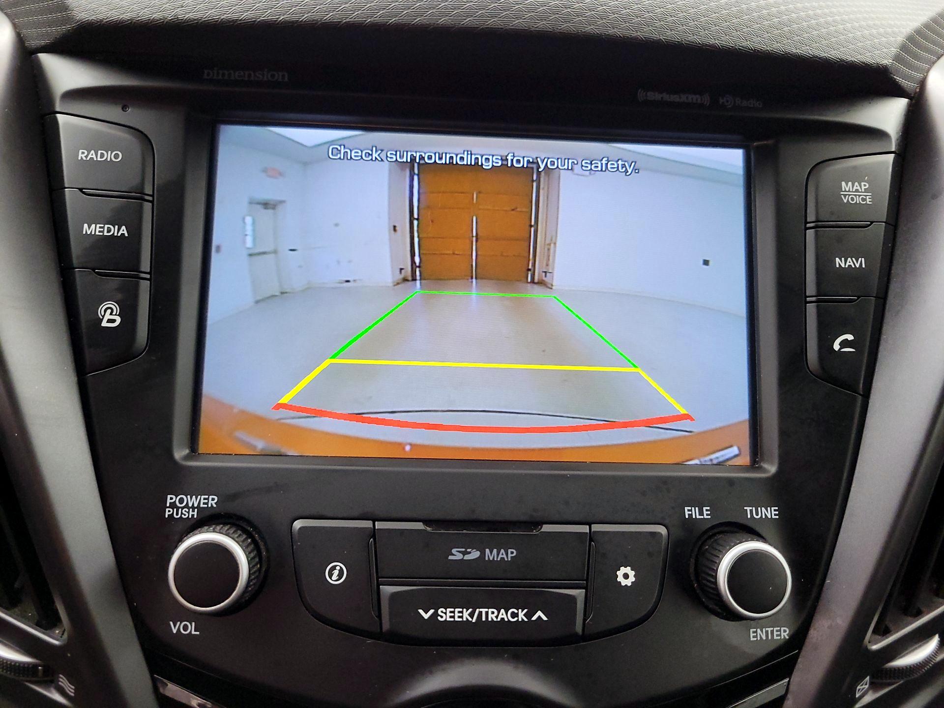 Thumbnail: 2016 Hyundai Veloster - 14