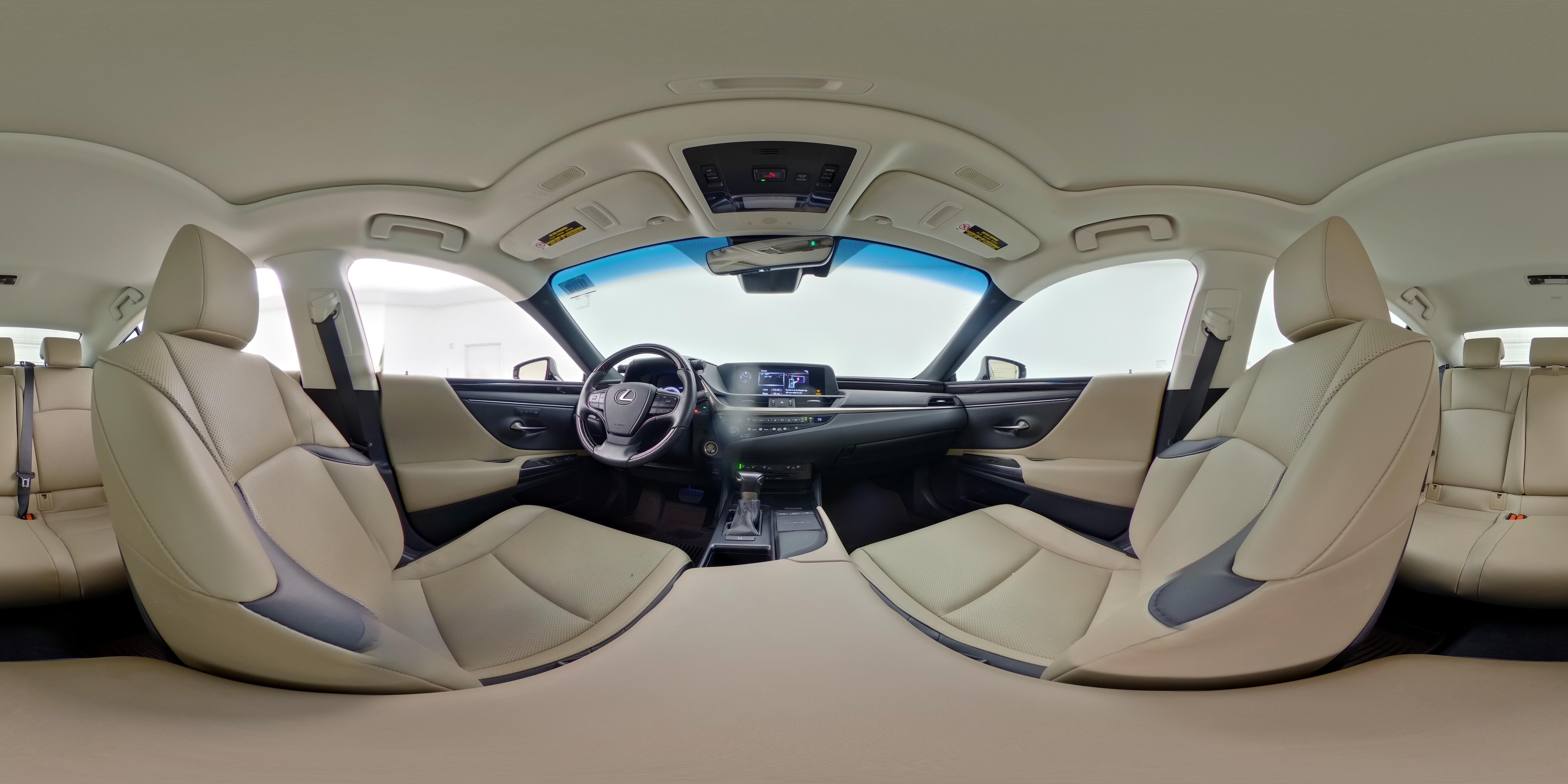 2021 Lexus ES 250 - Photo 25