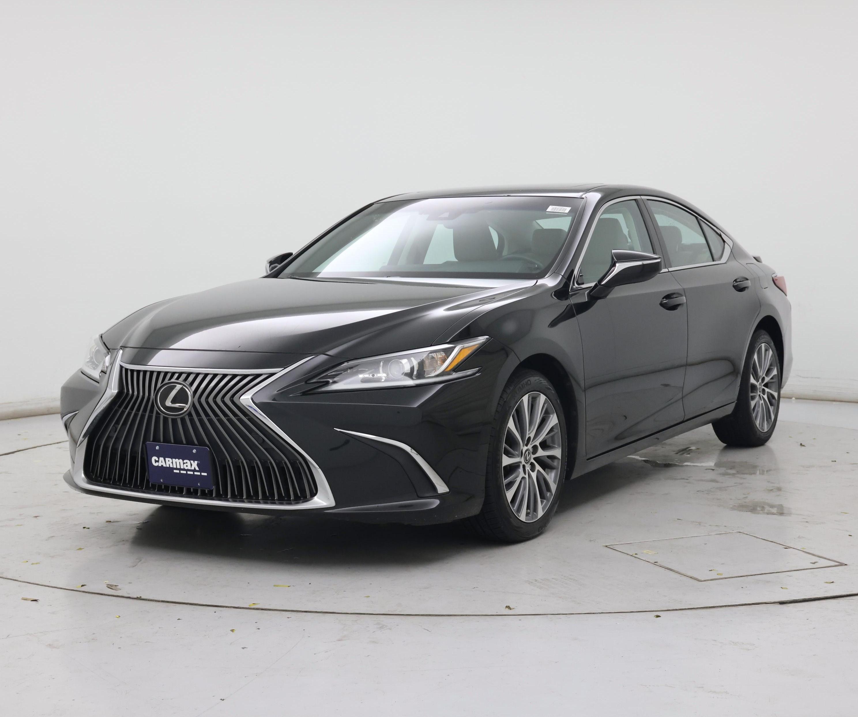 Thumbnail: 2021 Lexus ES - 4