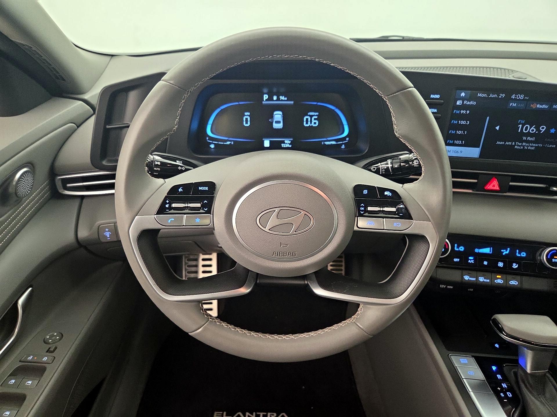 Thumbnail: 2025 Hyundai Elantra - 10