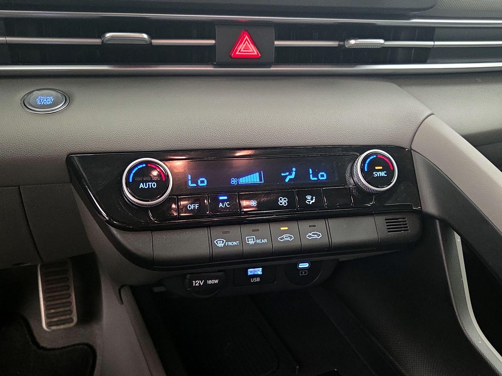 Thumbnail: 2025 Hyundai Elantra - 16