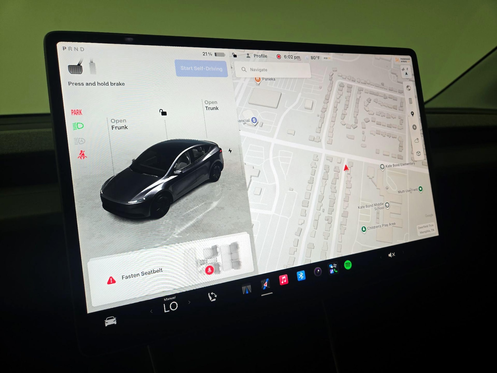 2026 Tesla Model Y Standard - Photo 14