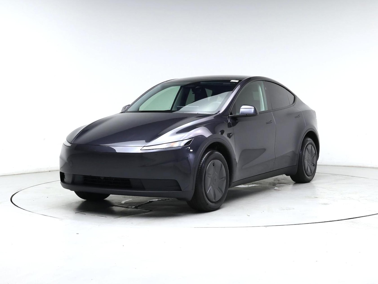 2026 Tesla Model Y Standard - Photo 5