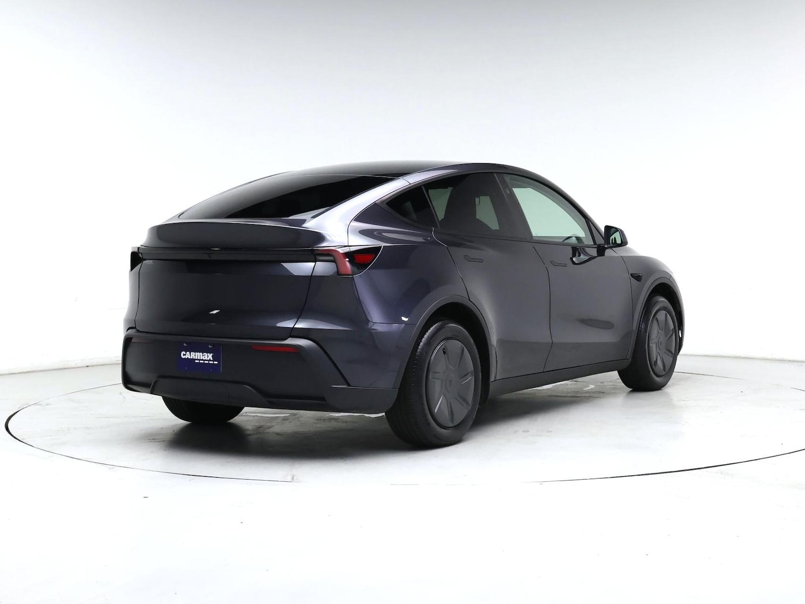 2026 Tesla Model Y Standard - Photo 9