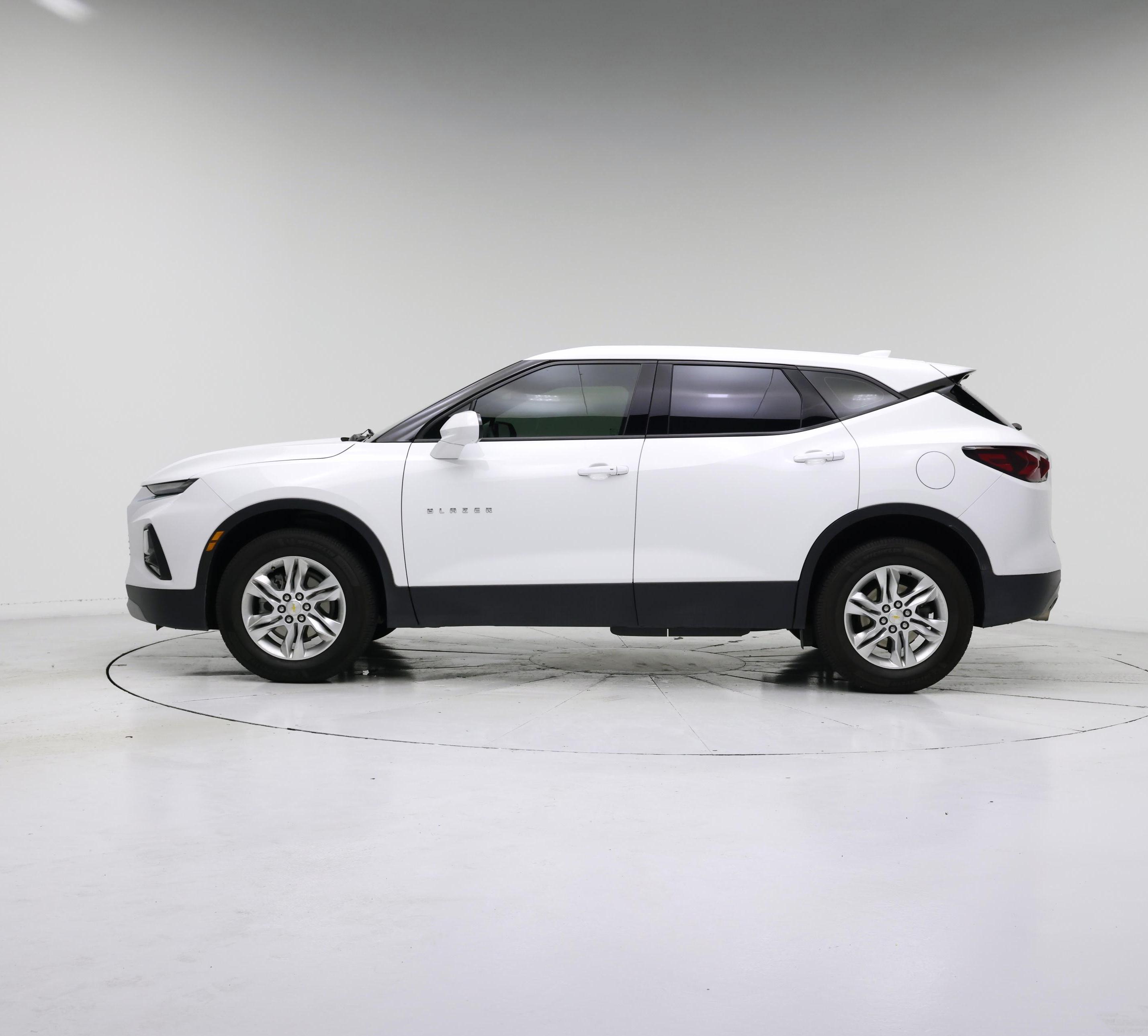 Thumbnail: 2021 Chevrolet Blazer - 3