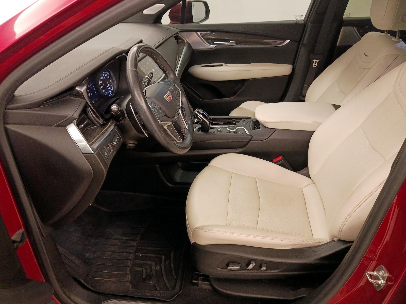 2023 Cadillac XT5 Sport - Photo 12