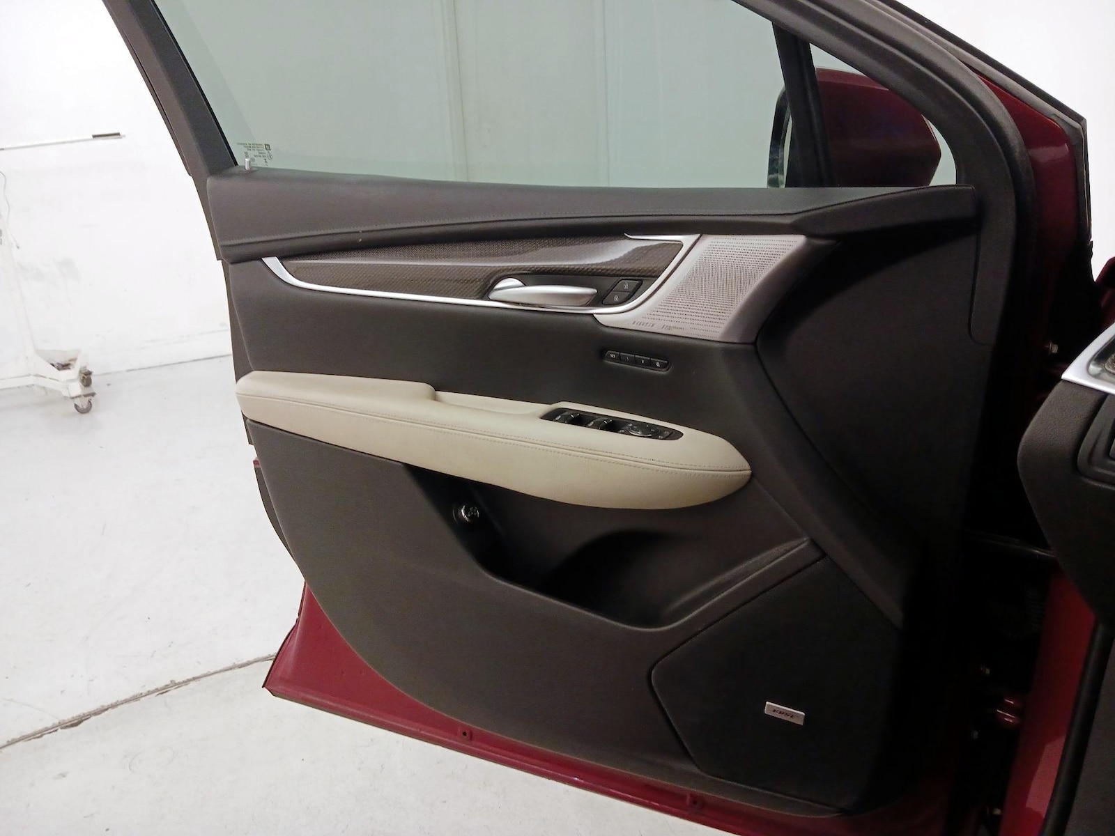 2023 Cadillac XT5 Sport - Photo 13