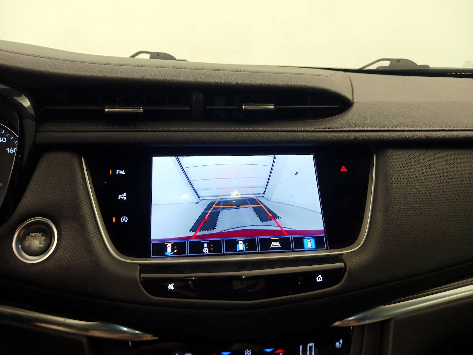 2023 Cadillac XT5 Sport - Photo 15