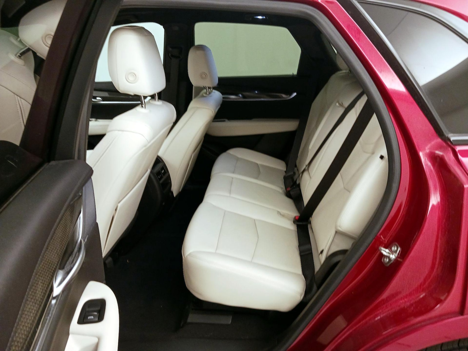 2023 Cadillac XT5 Sport - Photo 21