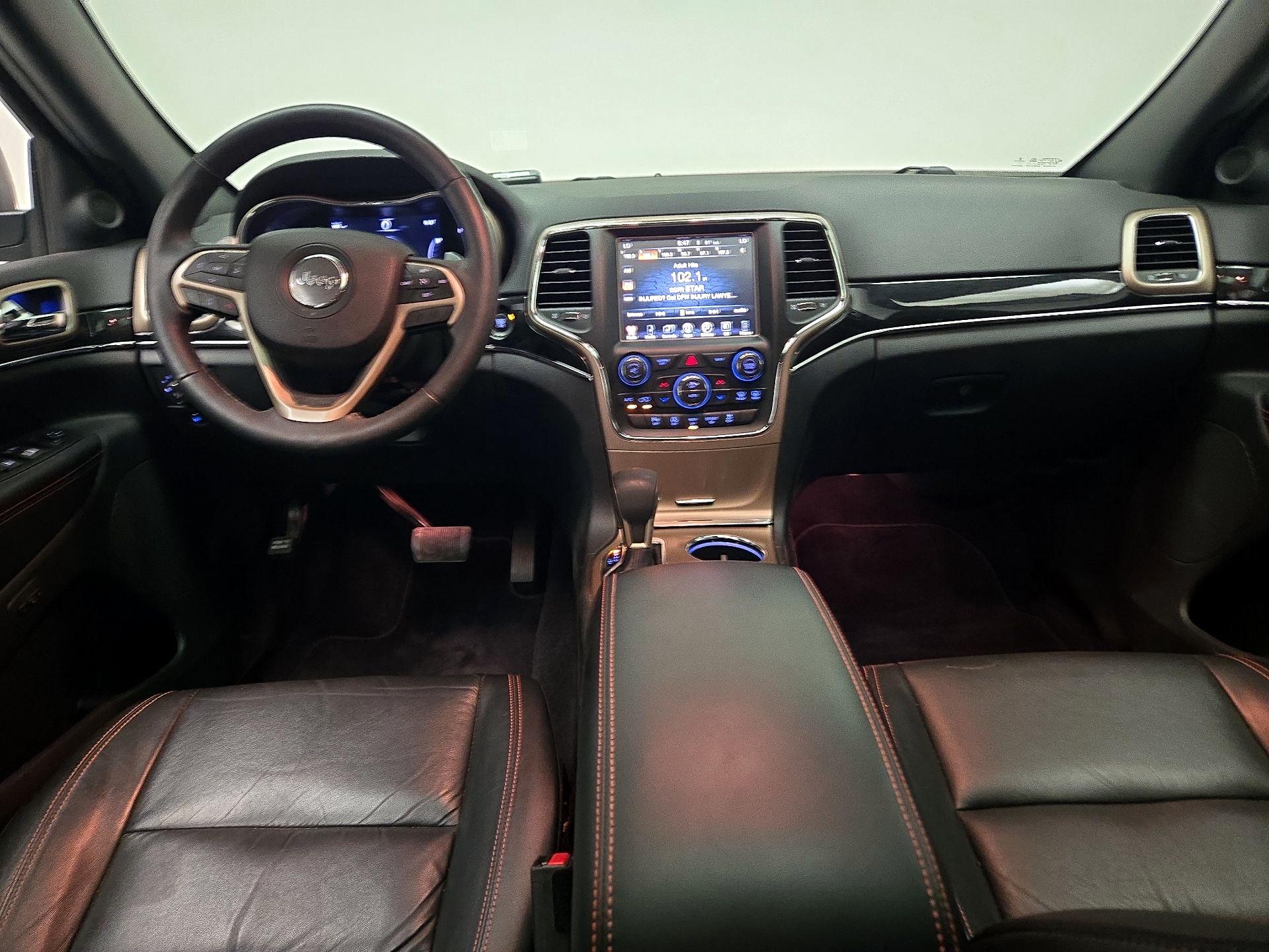 Thumbnail: 2016 Jeep Grand Cherokee - 9