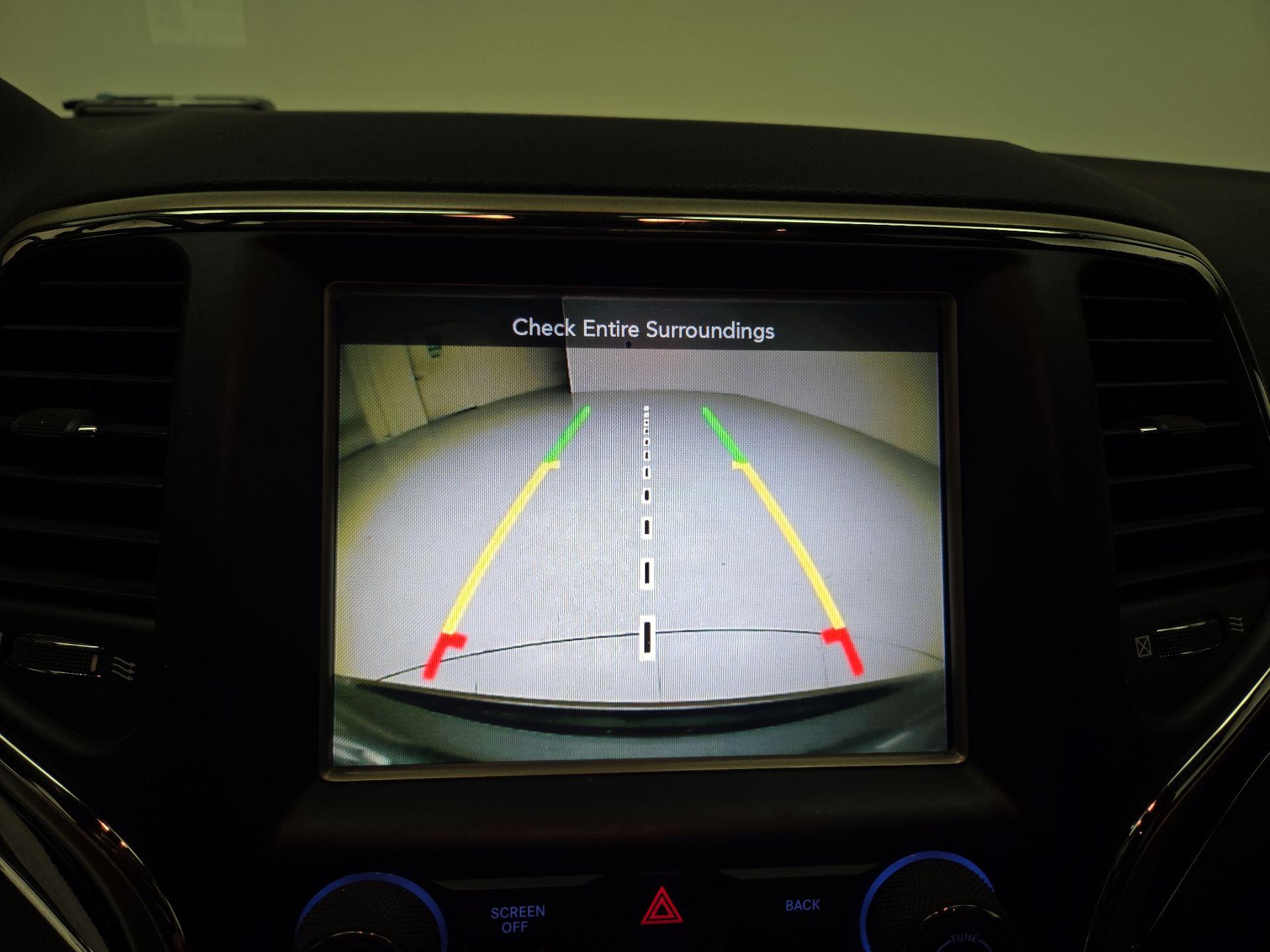 Thumbnail: 2016 Jeep Grand Cherokee - 13