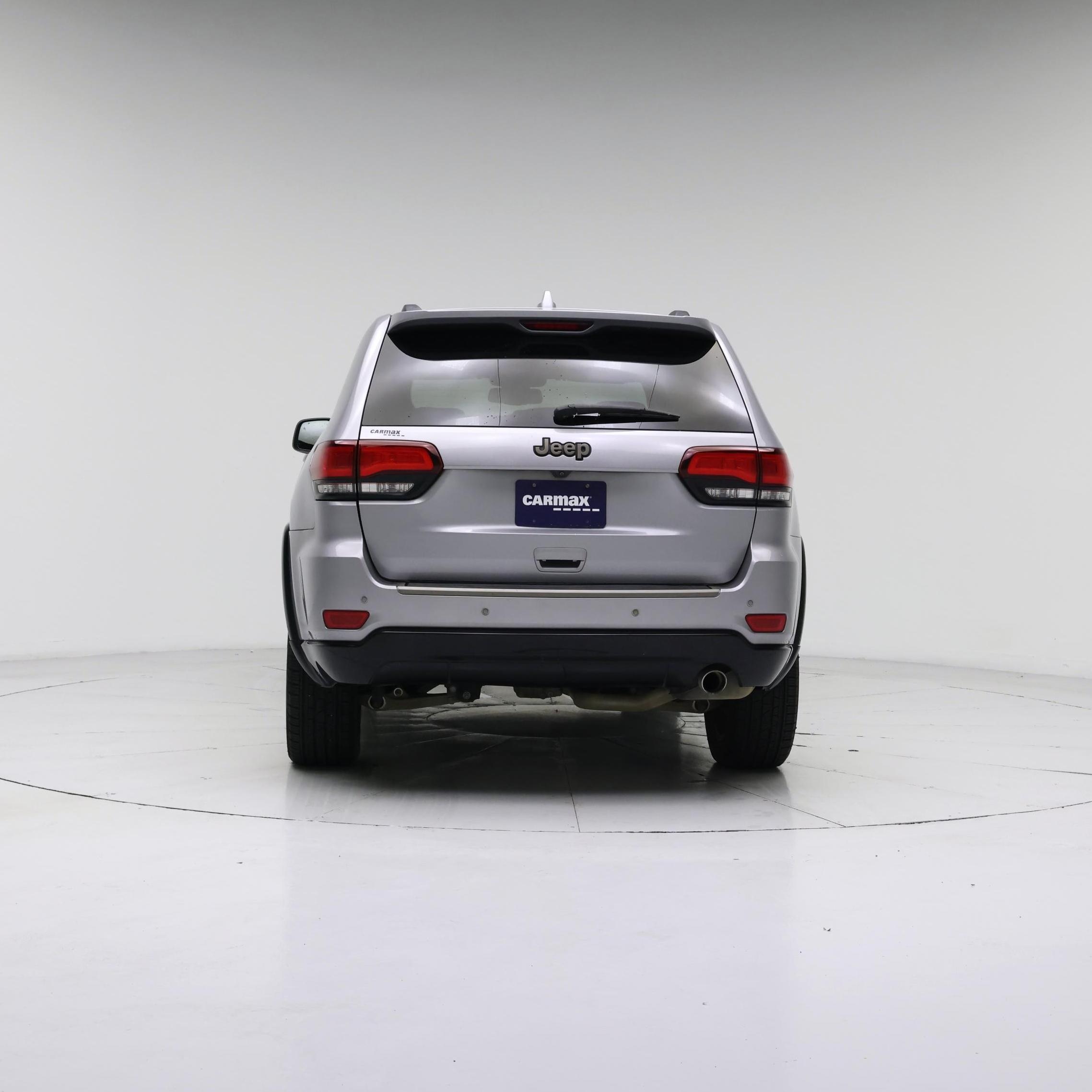 Thumbnail: 2016 Jeep Grand Cherokee - 6