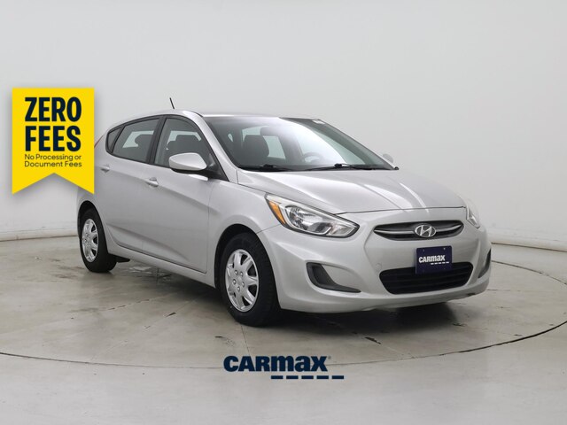 Silver 2017 Hyundai Accent Hatchback Front-Wheel Drive Automatic