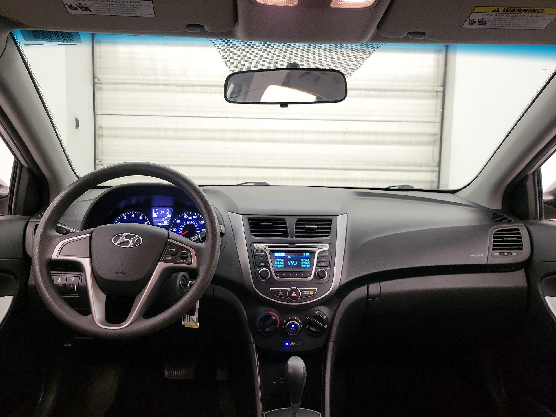 Thumbnail: 2017 Hyundai Accent - 9