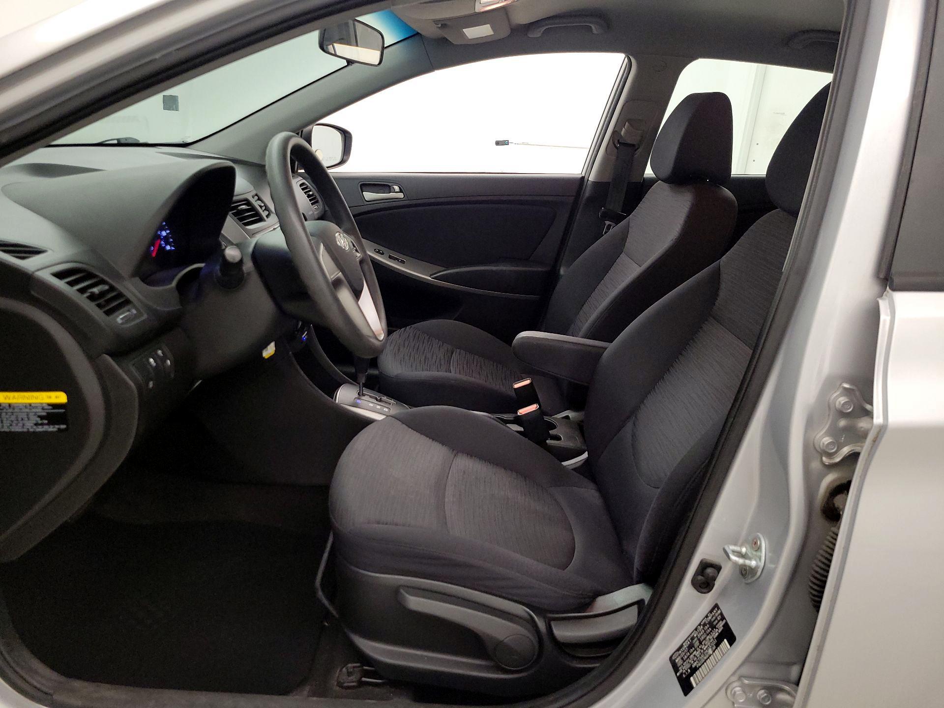 Thumbnail: 2017 Hyundai Accent - 11
