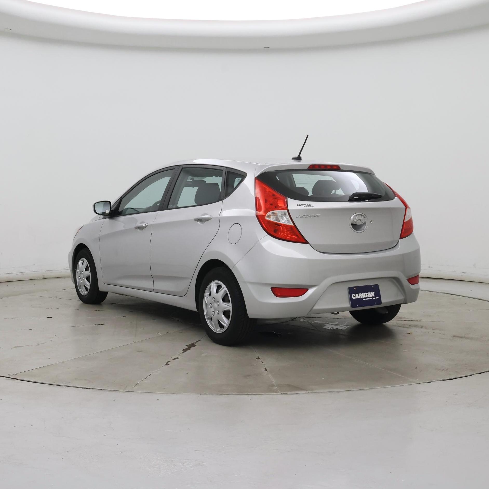 Thumbnail: 2017 Hyundai Accent - 2