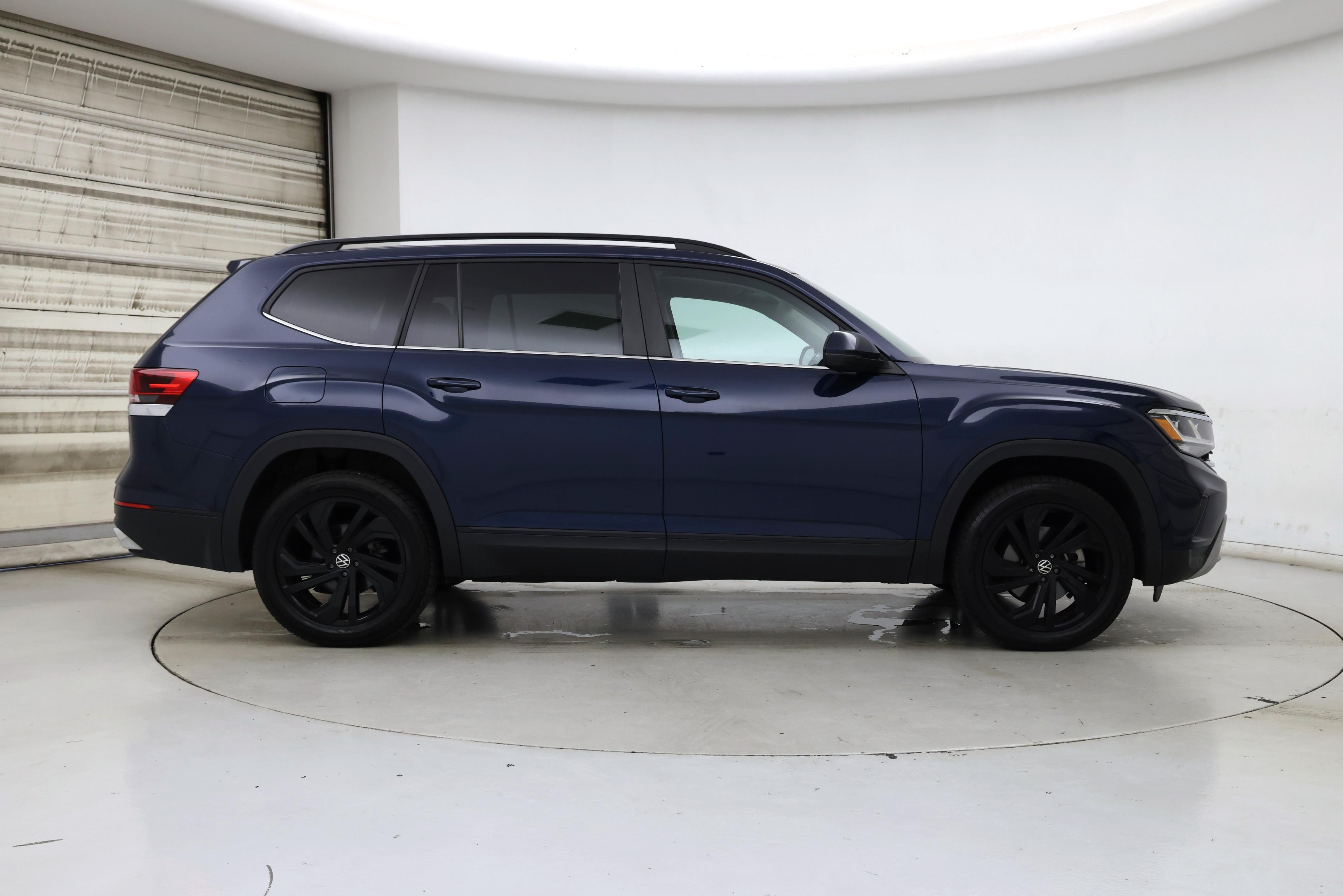 Thumbnail: 2022 Volkswagen Atlas - 7