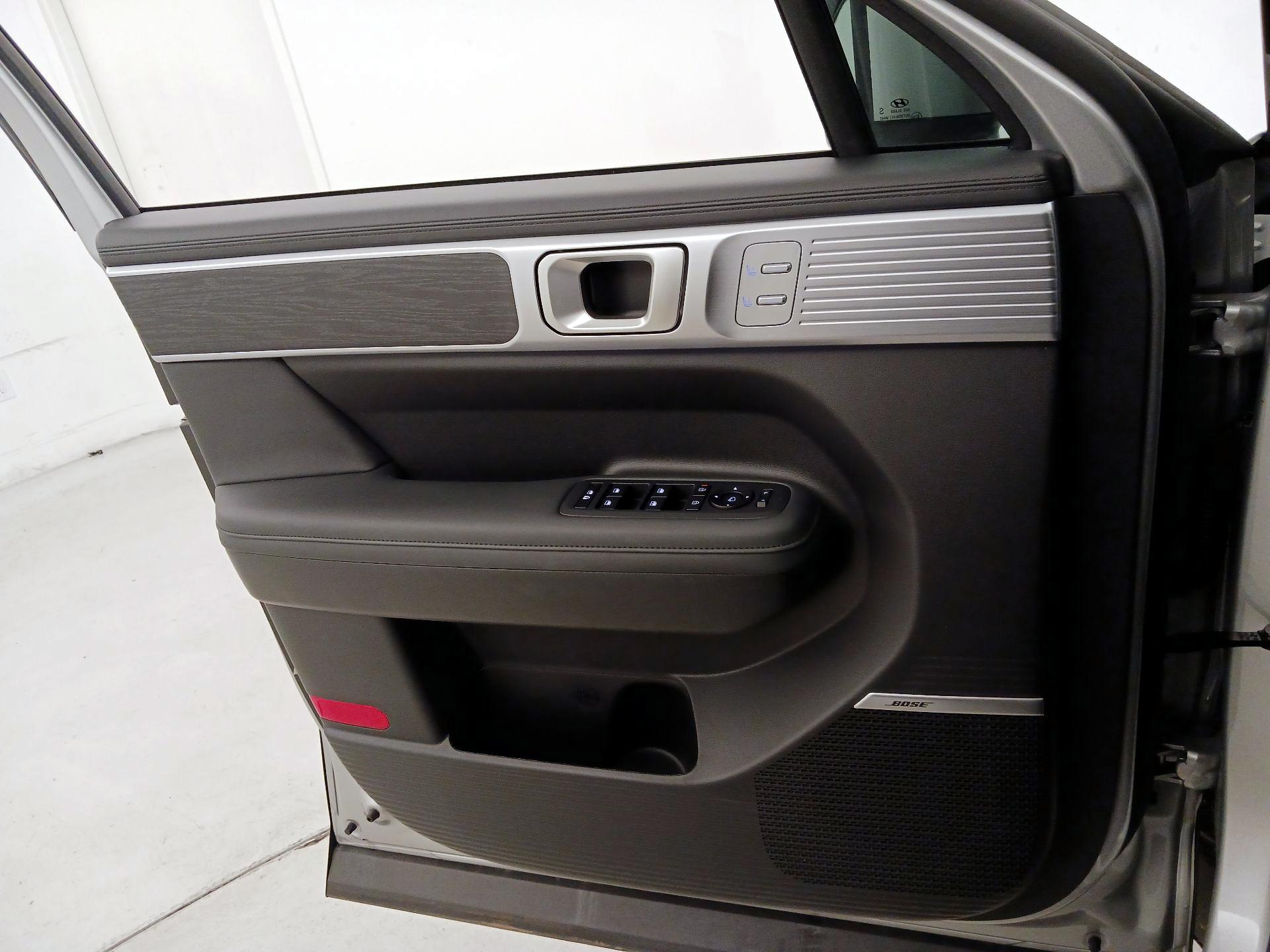 Thumbnail: 2025 Hyundai Santa Fe - 12