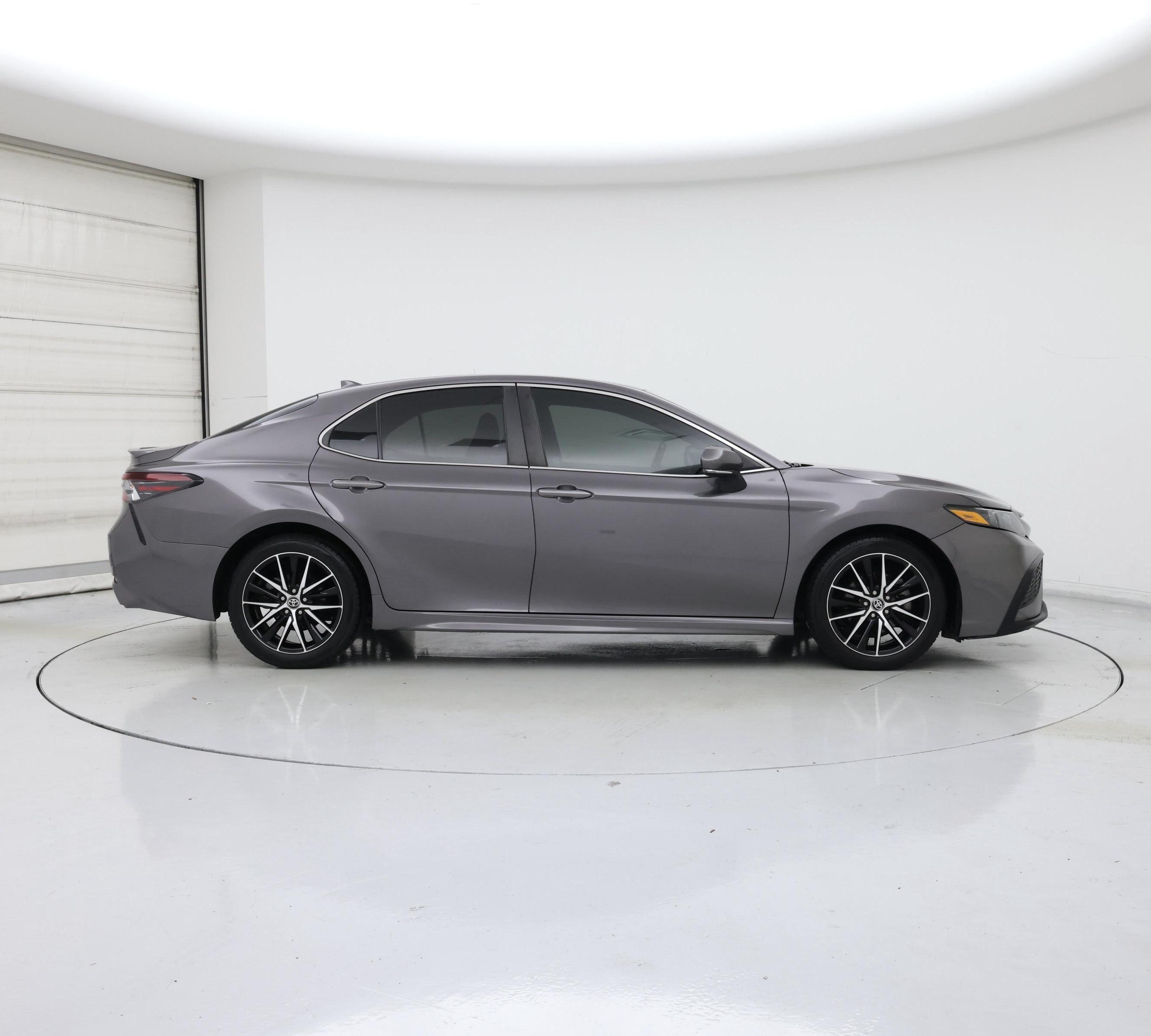 Thumbnail: 2023 Toyota Camry - 7