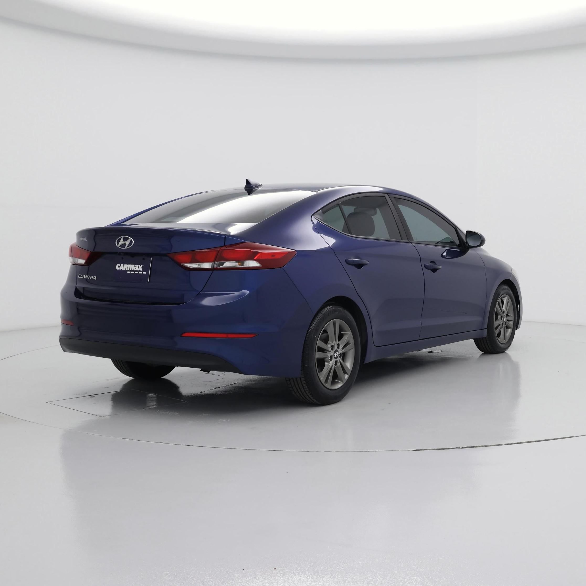 Thumbnail: 2018 Hyundai Elantra - 8