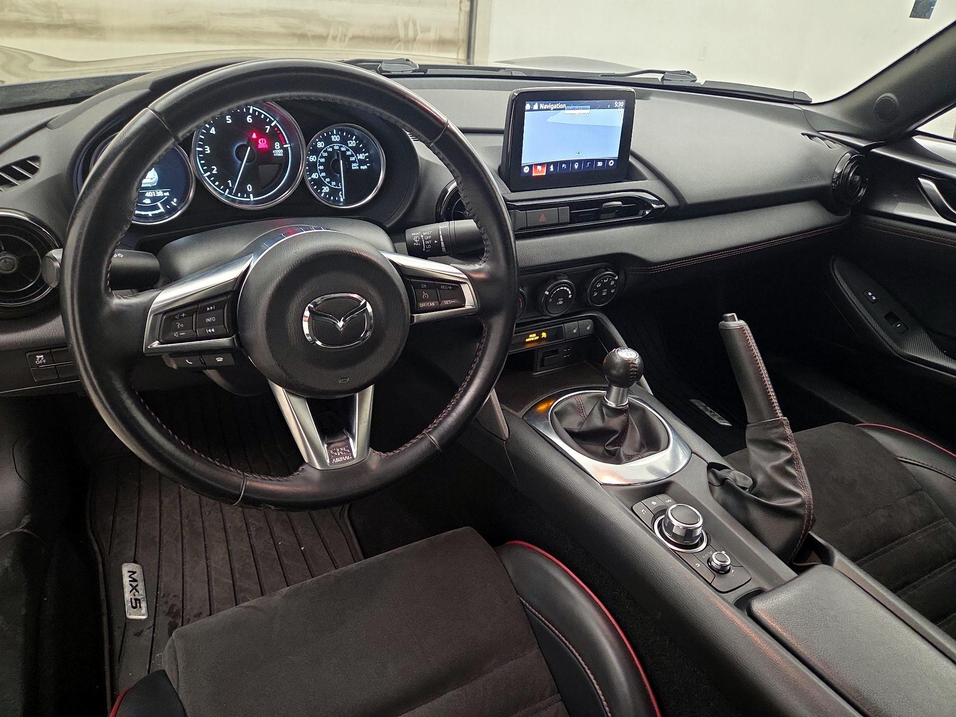 Thumbnail: 2019 Mazda MX-5 Miata - 9