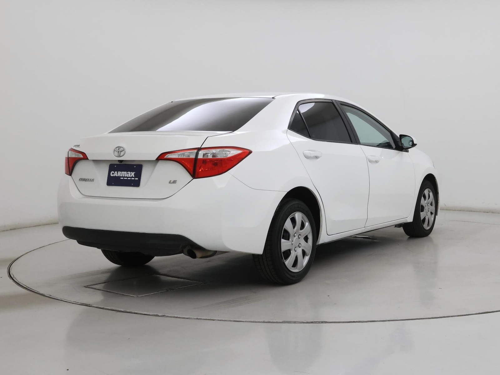 2016 Toyota Corolla LE - Photo 9