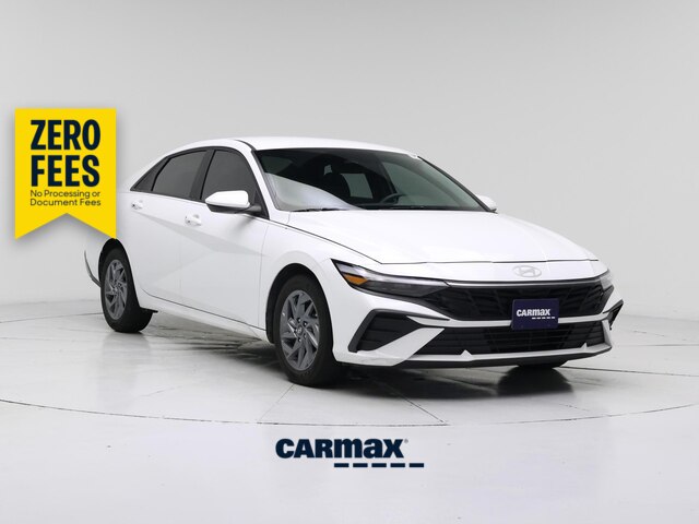 White 2024 Hyundai Elantra Sedan Front-Wheel Drive Automatic